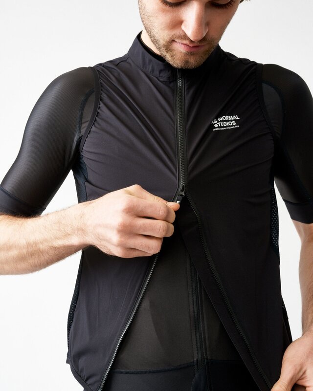 Pas Normal Studios Mechanism Stow Away Gilet Black - XS 