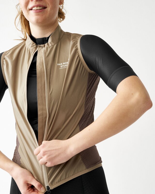 Pas Normal Studios Women's Mechanism M Stow Away Gilet - Beige 