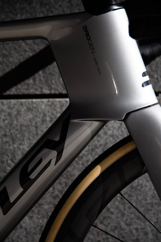 Ridley Noah 3.0 - Ultegra Di2 XS Empress Metallic Grey 