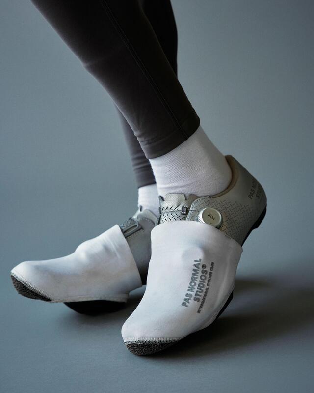 Pas Normal Studios Logo Toe Cover White S 