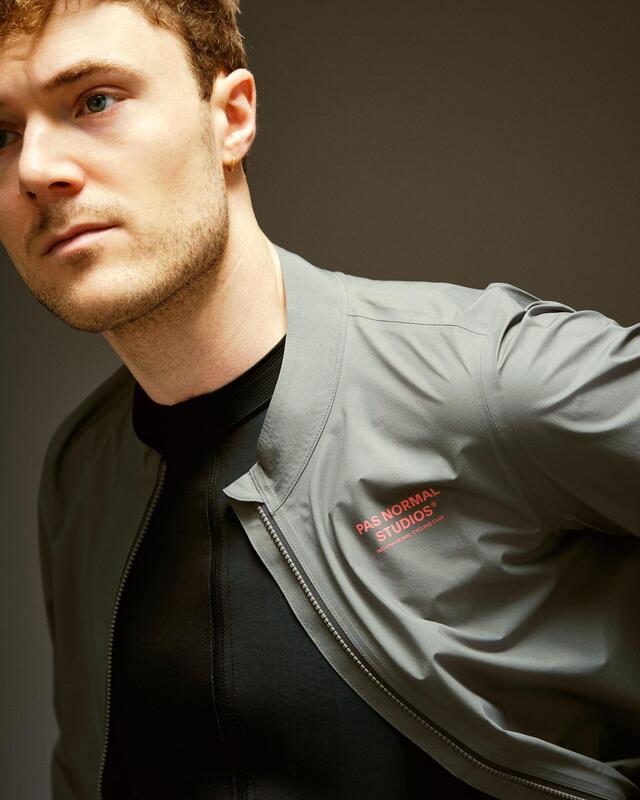 Pas Normal Studios Mech Rain Jacket Medium Grey - L 