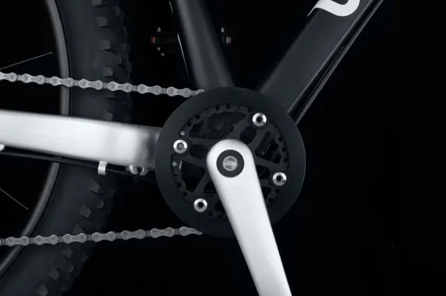 Woom OFF 4 20" Black 7,8kg, 6-8 år, 118-130cm 