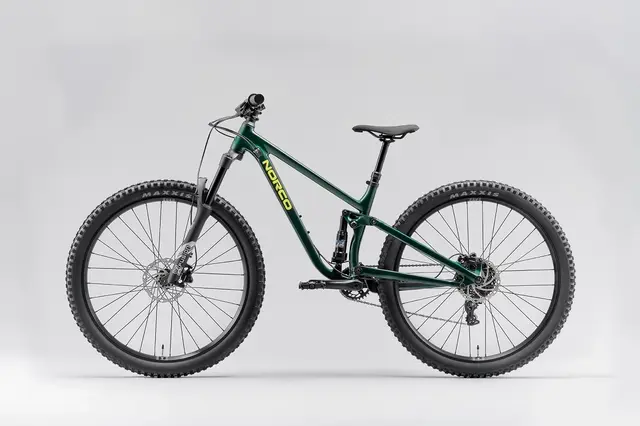 Norco Fluid 27.5" Fulldempet Juniorsykkel - Dark Green 