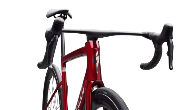 Specialized Tarmac SL8 Pro - Ultegra Di2 Gloss Red Sky/Chrome 49cm 