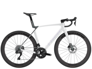 Trek Madone SL 6 Gloss Crystal White/Matte Deep Smoke