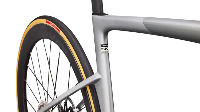 S-Works Tarmac SL9 - SRAM Red E1 58cm Satin Silver Dust / Gloss Chrome 