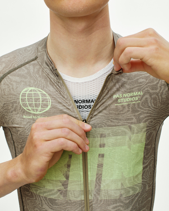 Pas Normal Studios Mechanism Logo S Jersey RTN - Earth 