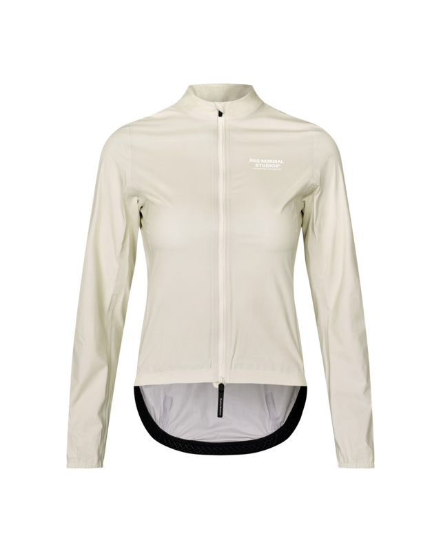 Pas Normal Studios Womens Mechanism S Rain Jacket - Off White 