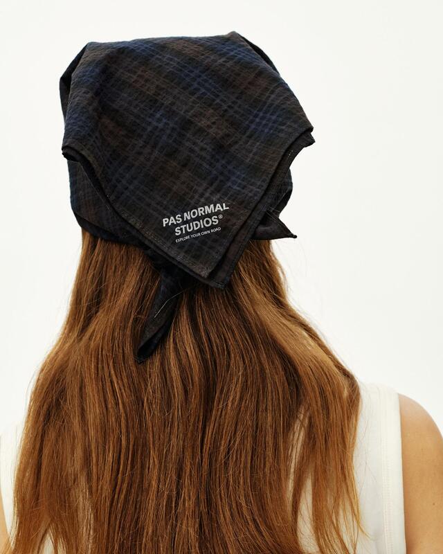 Pas Normal Sudios Off-Race Bandana Seasucker - Dark Navy 