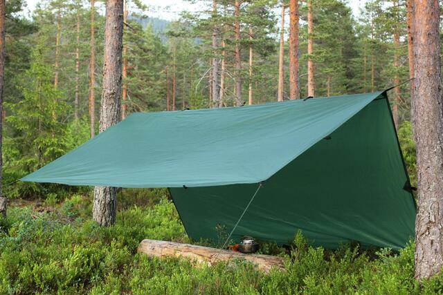 Eagle Products Tarp / Gapahuk Med 4 Stk Barduner Og 4 S 