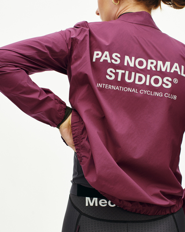 Pas Normal Studios Womens Mechanism M Pertex Rain Jacket - Plum 